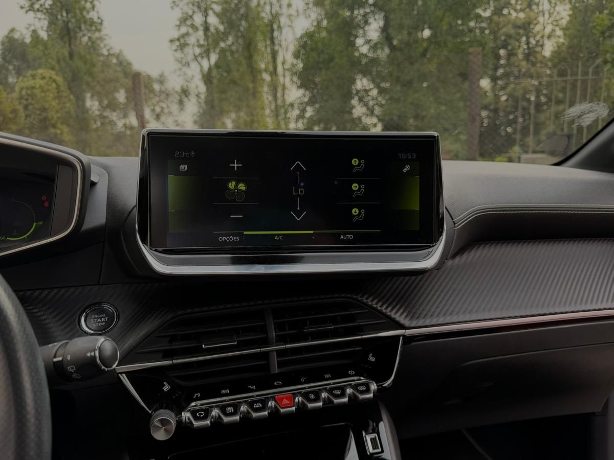 peugeot-208-2019-gasolina-1199cc