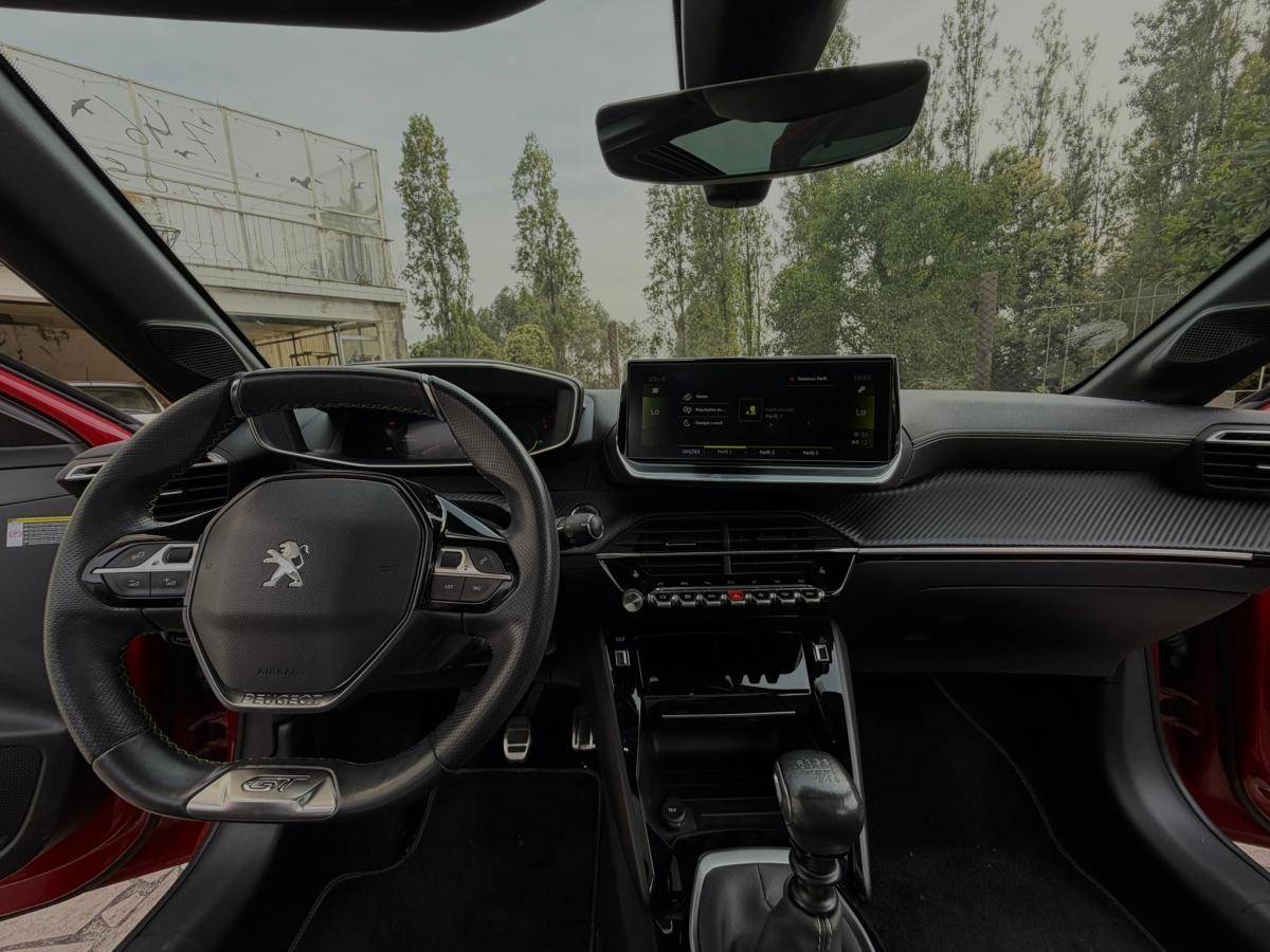 peugeot-208-2019-gasolina-1199cc