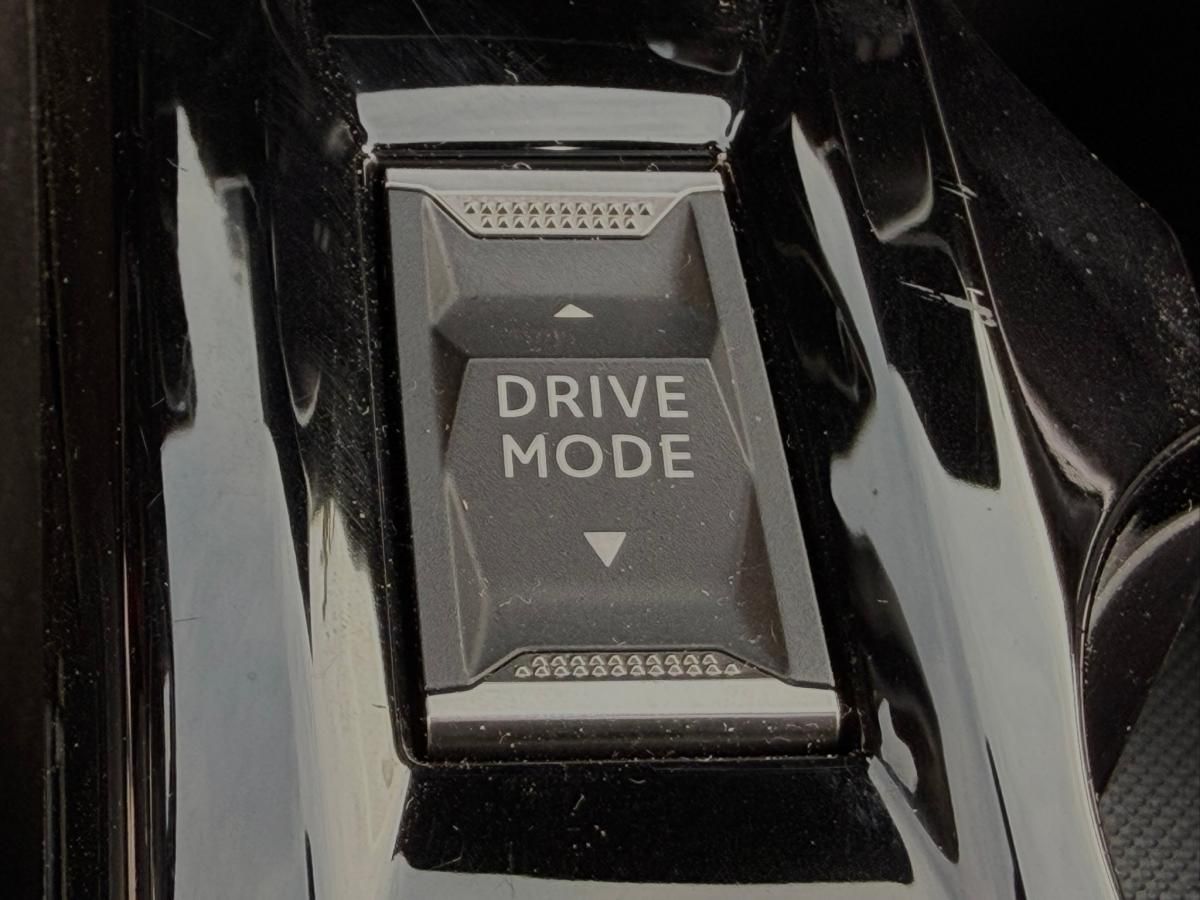 peugeot-208-2019-gasolina-1199cc
