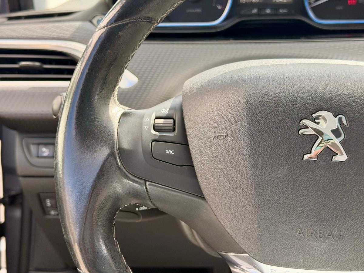 peugeot-2008-2017-gasolina-1199cc