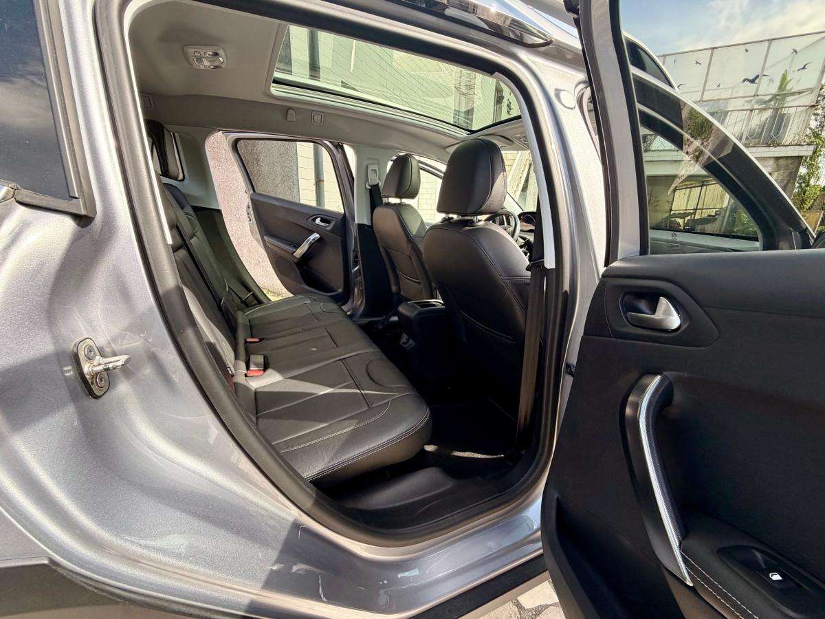 peugeot-2008-2017-gasolina-1199cc