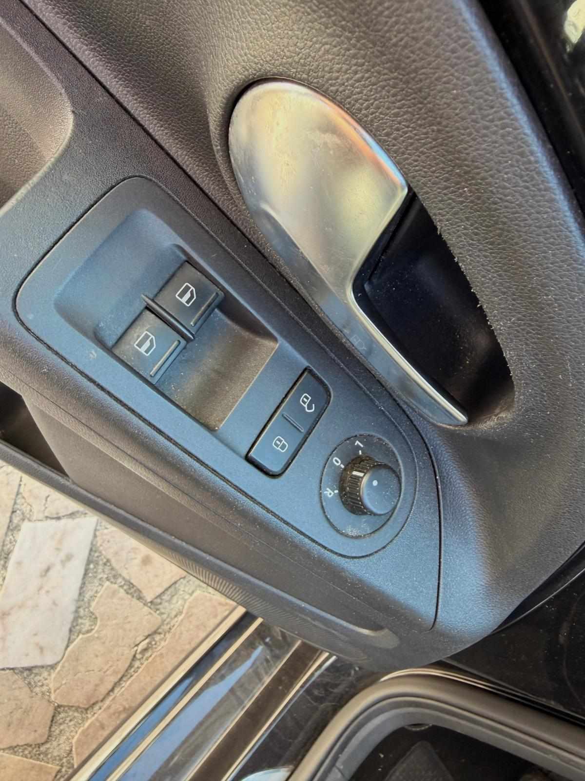 seat-mii-2015-gasolina-999cc