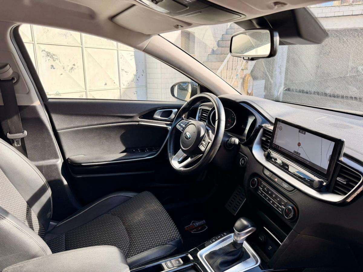 kia-xceed-2021-hibrido-a-gasolina-1580cc