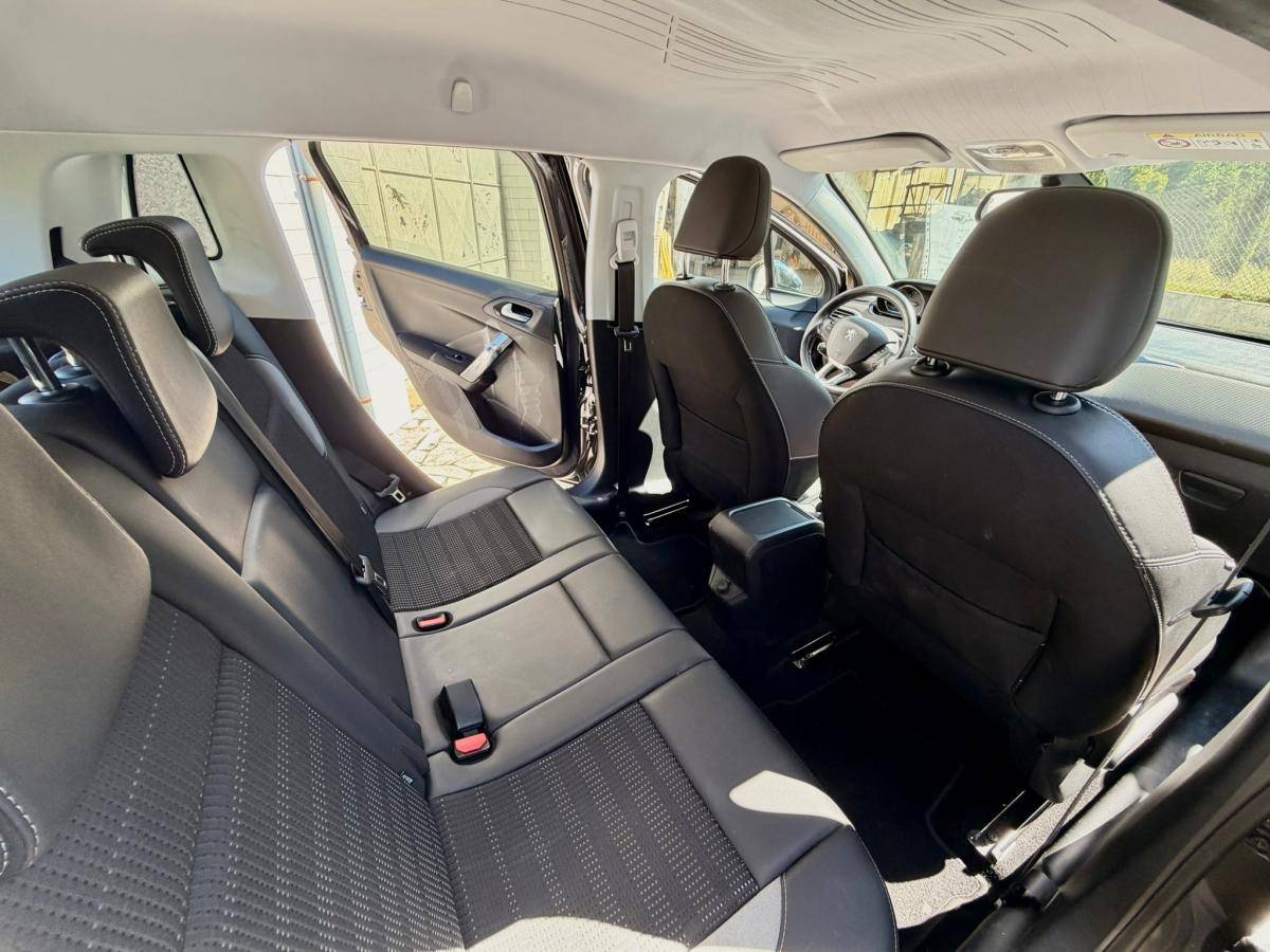 peugeot-2008-2016-gasolina-1199cc