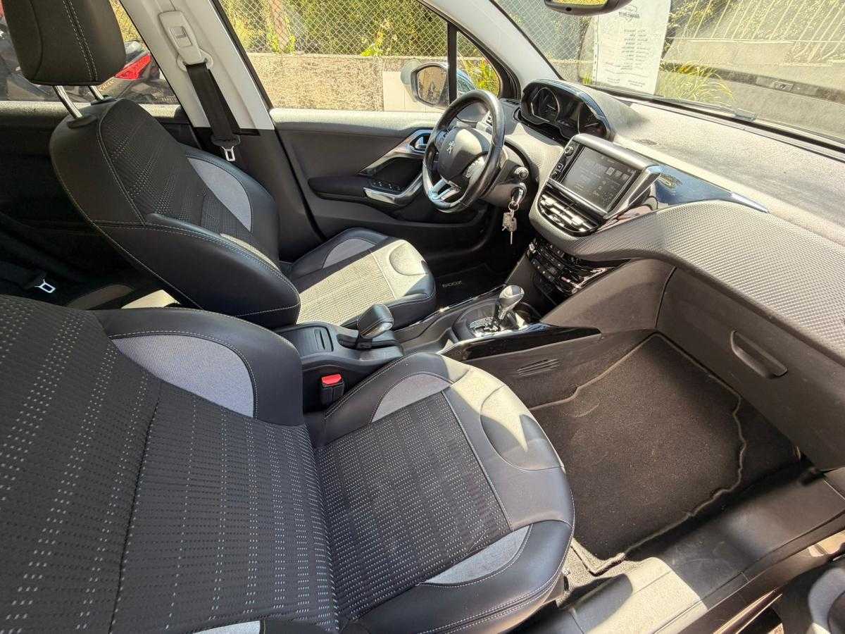 peugeot-2008-2016-gasolina-1199cc