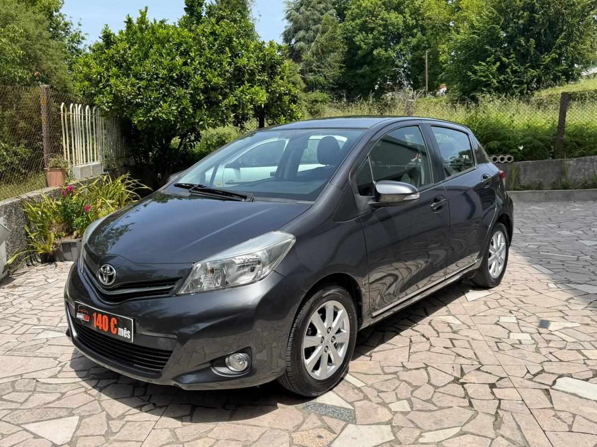 toyota-yaris-2013-gasolina-998cc