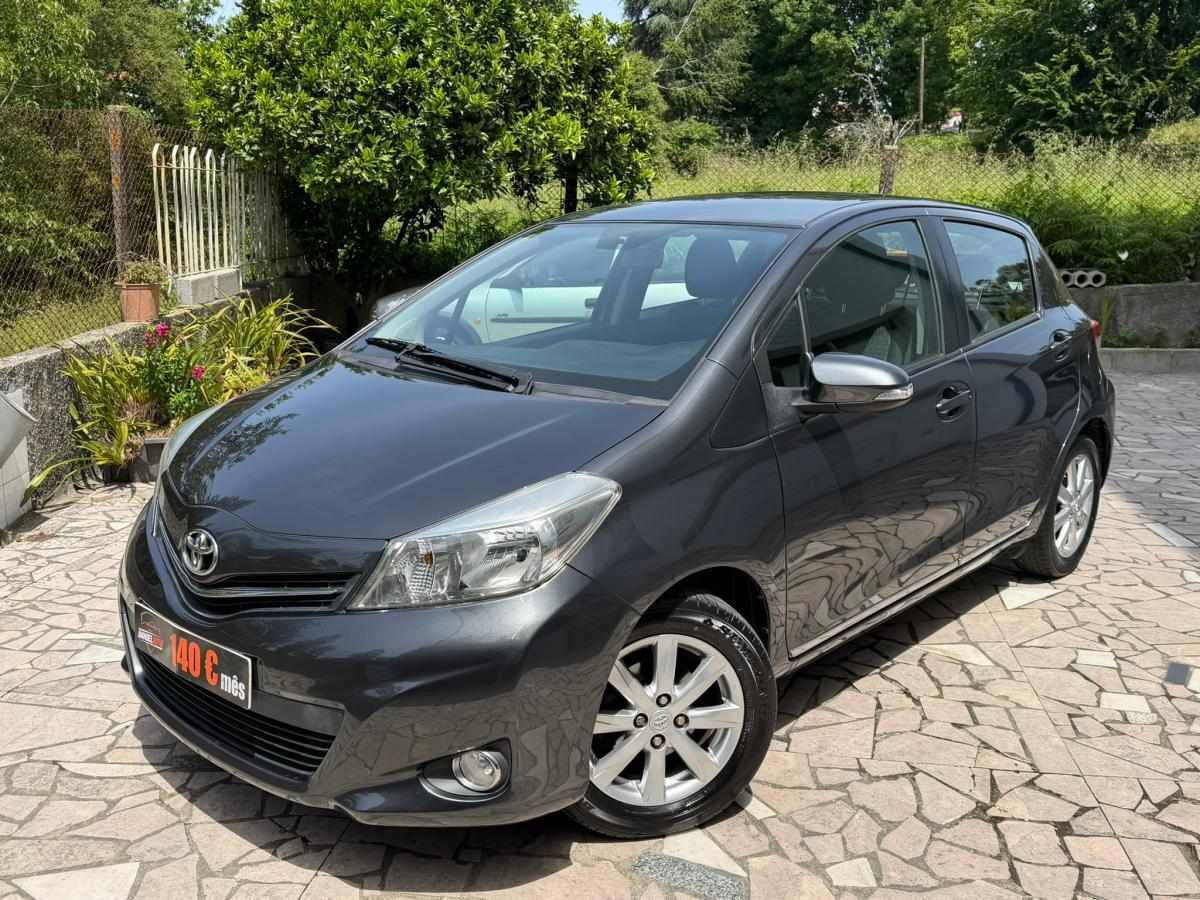 toyota-yaris-2013-gasolina-998cc
