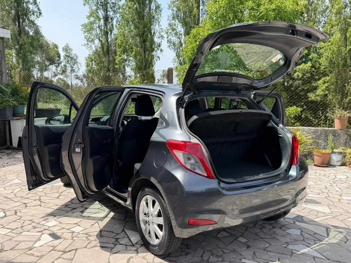 toyota-yaris-2013-gasolina-998cc