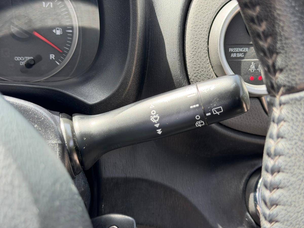 toyota-yaris-2013-gasolina-998cc