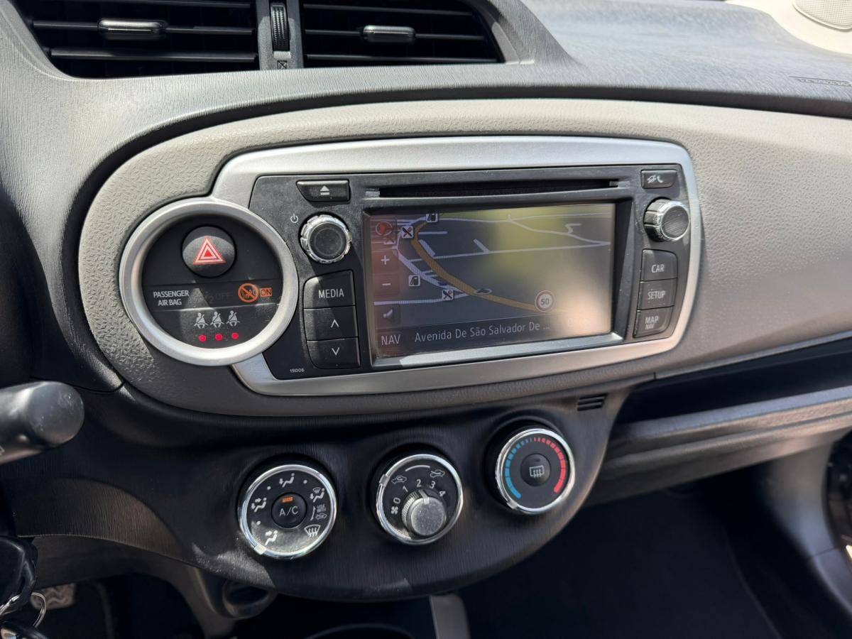 toyota-yaris-2013-gasolina-998cc