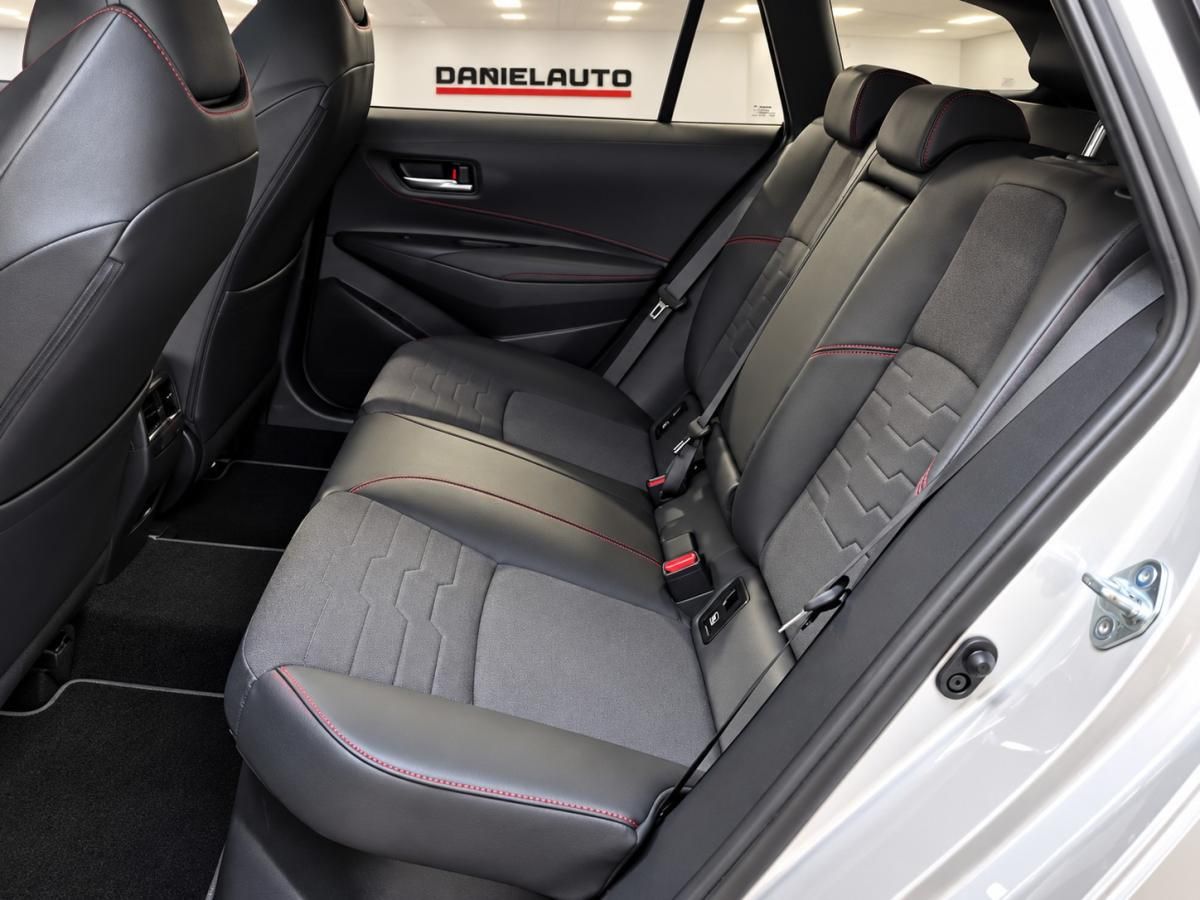 toyota-corolla-2019-hibrido-a-gasolina-1987cc