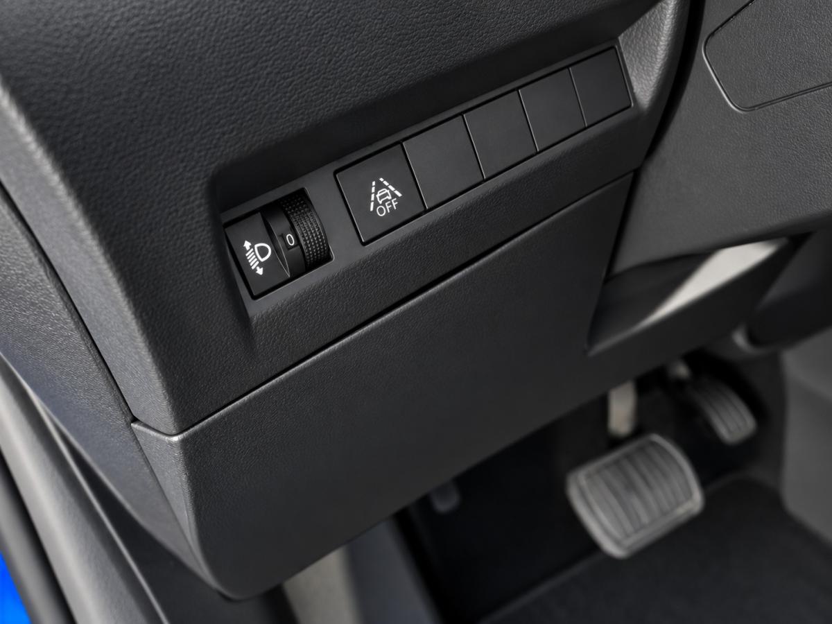 peugeot-208-2020-gasolina-1199cc