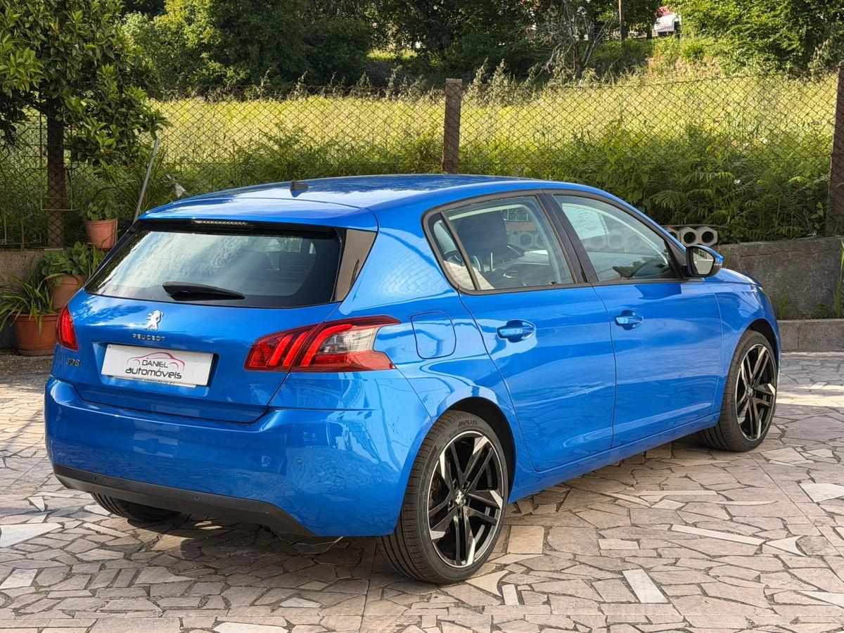 peugeot-308-2021-gasolina-1199cc