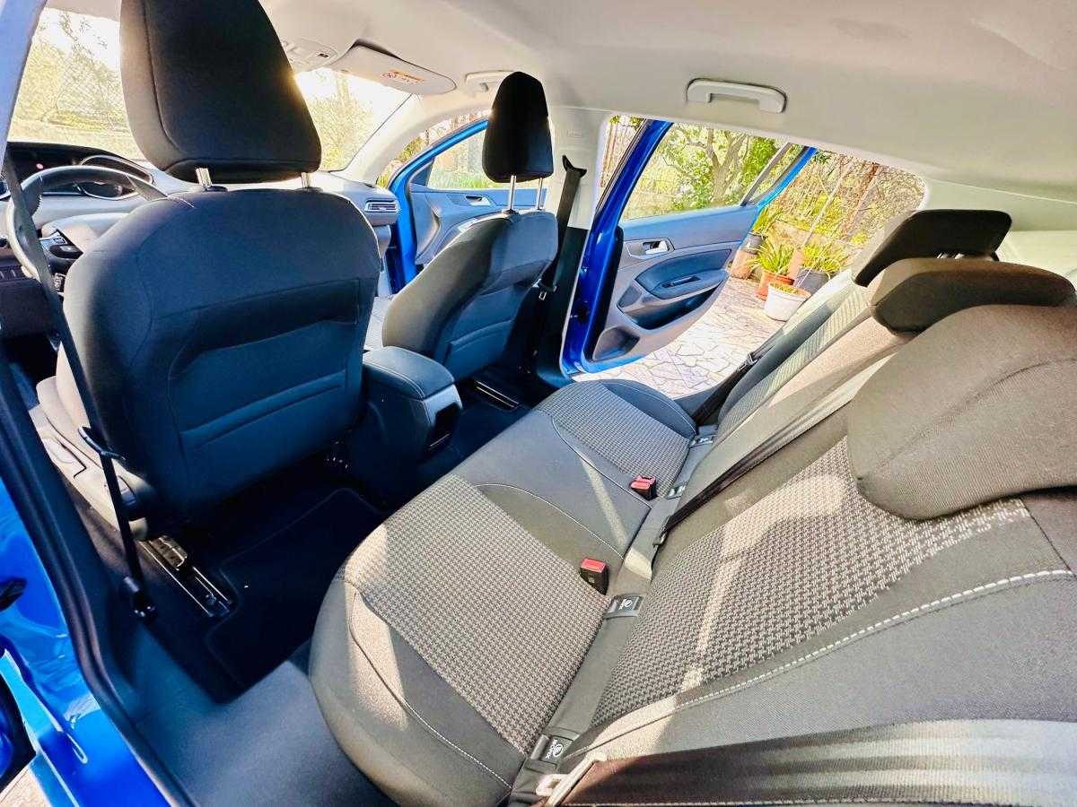 peugeot-308-2021-gasolina-1199cc