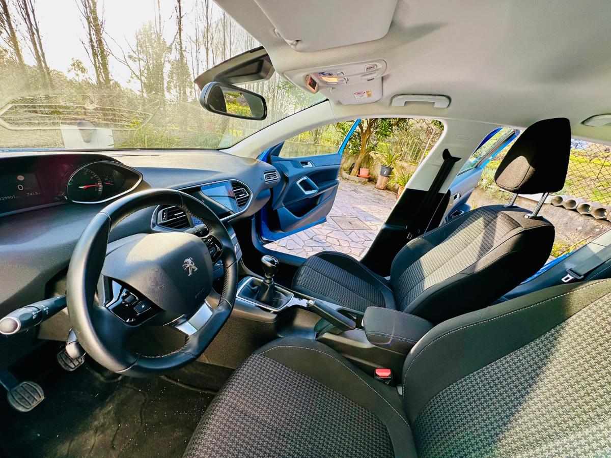 peugeot-308-2021-gasolina-1199cc
