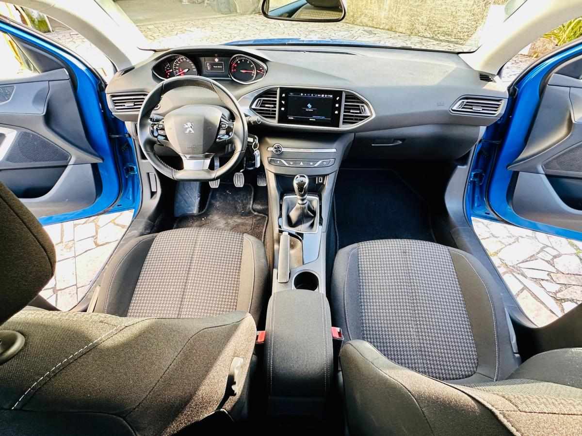 peugeot-308-2021-gasolina-1199cc