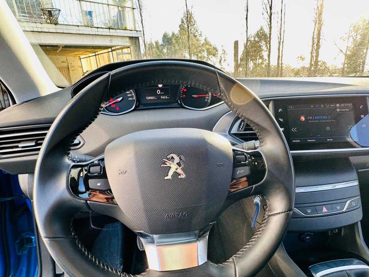 peugeot-308-2021-gasolina-1199cc