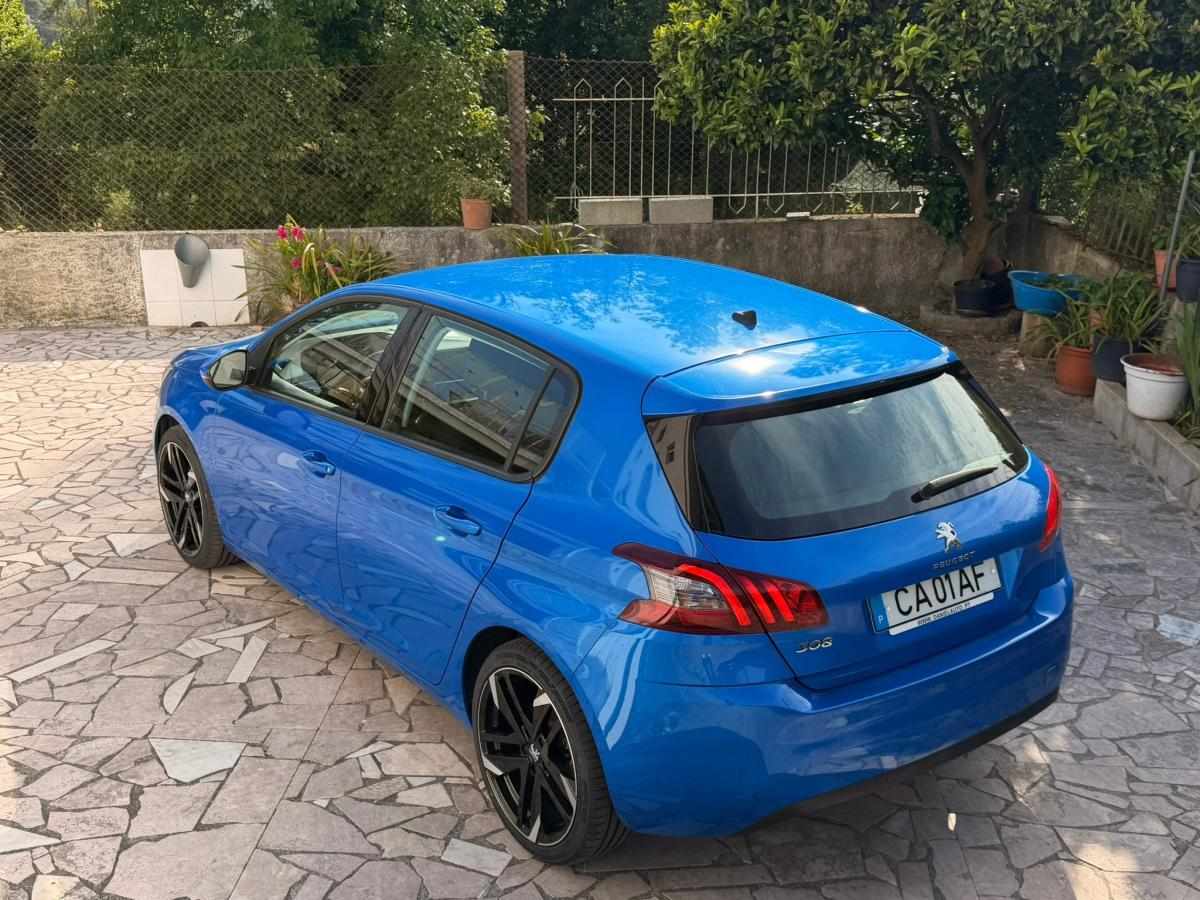peugeot-308-2021-gasolina-1199cc
