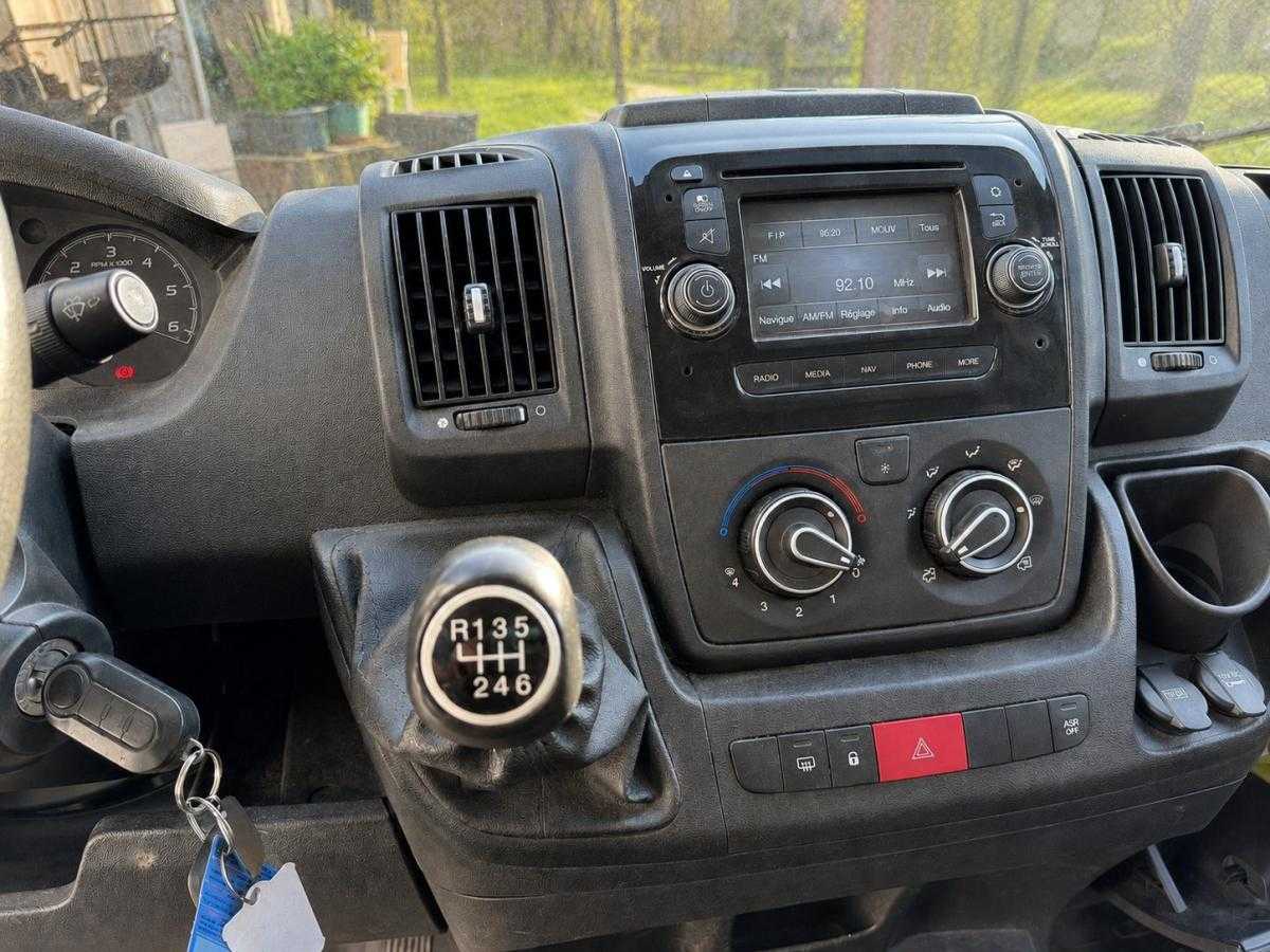 citroen-jumper-2017-diesel-2198cc