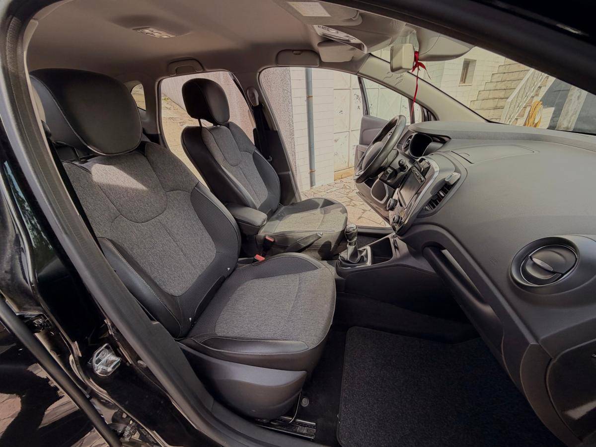 renault-captur-2017-gasolina-1197cc