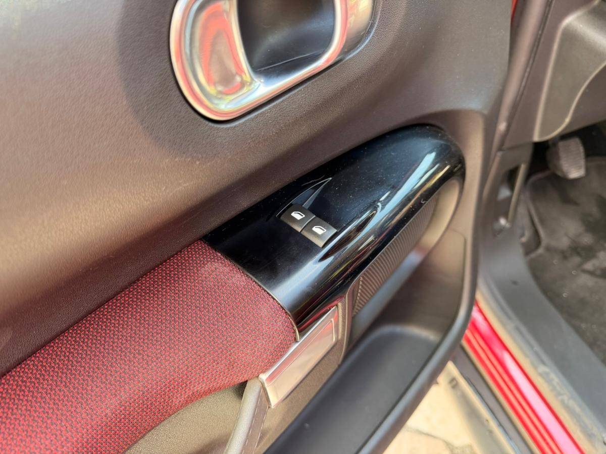 citroen-c4-cactus-2016-gasolina-1199cc