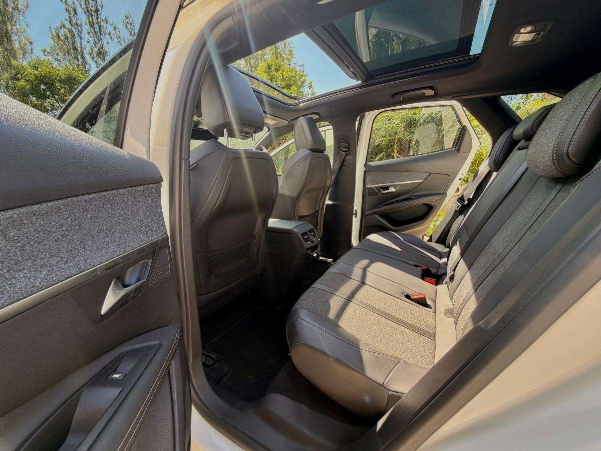 peugeot-3008-2018-gasolina-1199cc