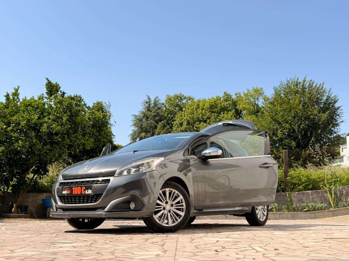 peugeot-208-2017-gasolina-1199cc