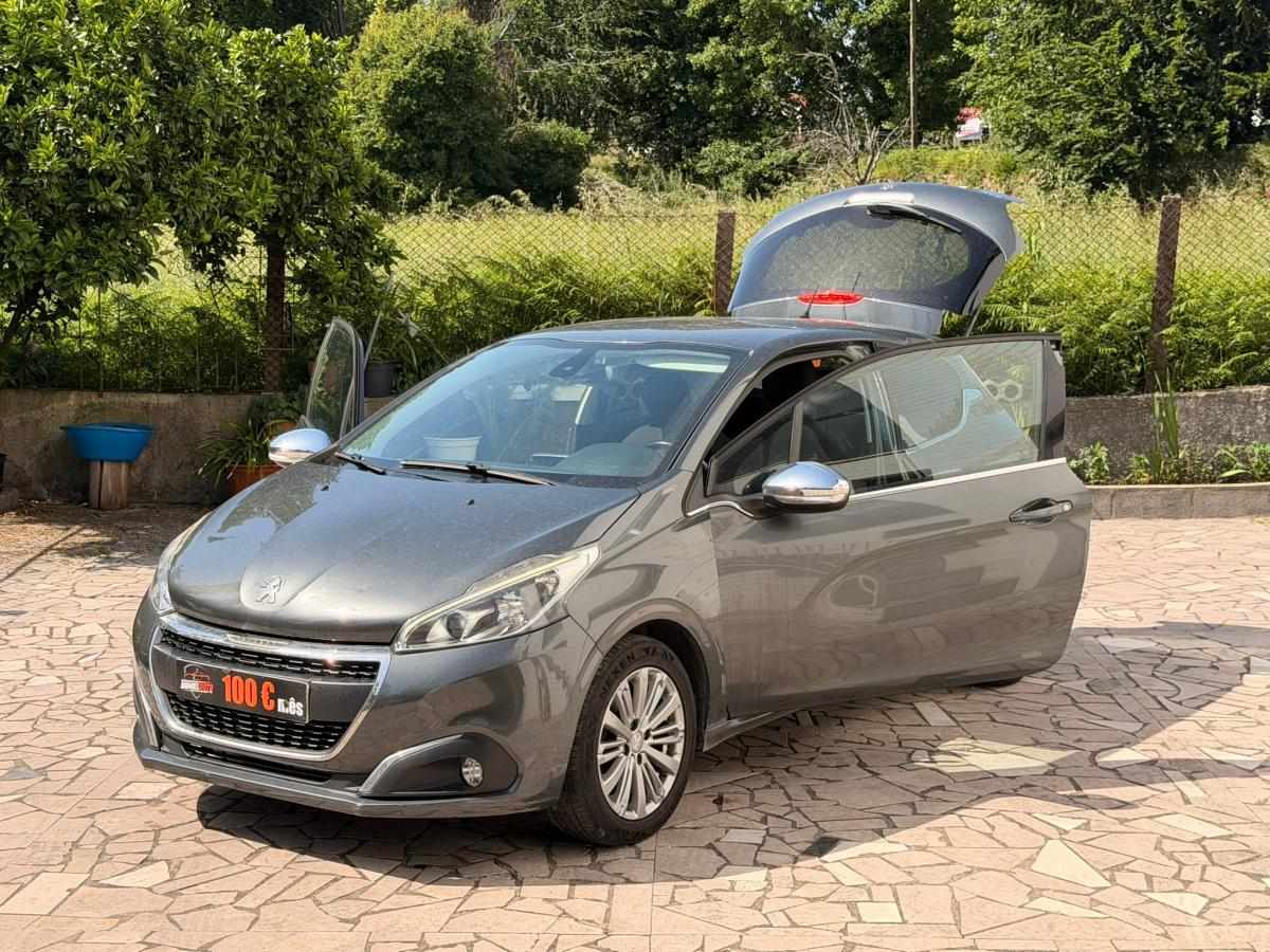 peugeot-208-2017-gasolina-1199cc