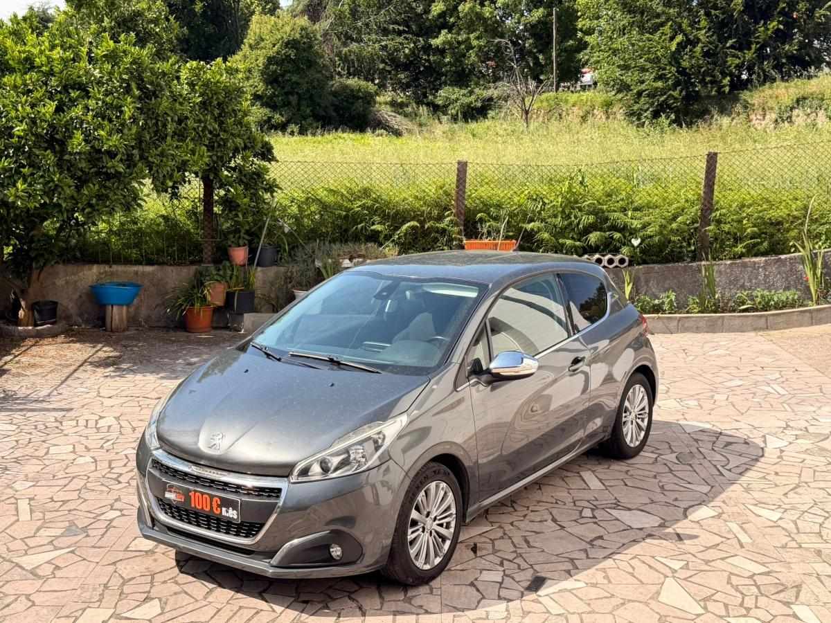peugeot-208-2017-gasolina-1199cc