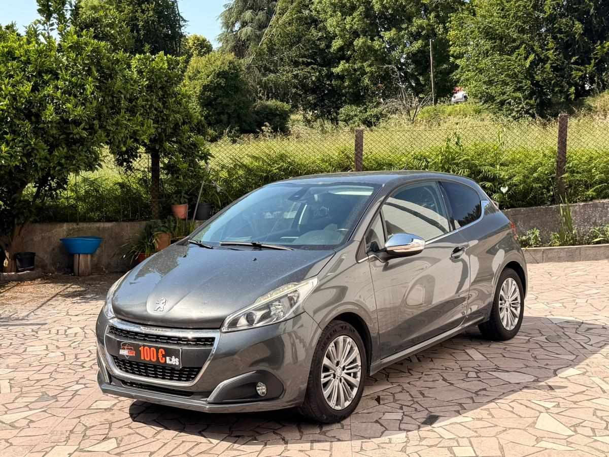 peugeot-208-2017-gasolina-1199cc