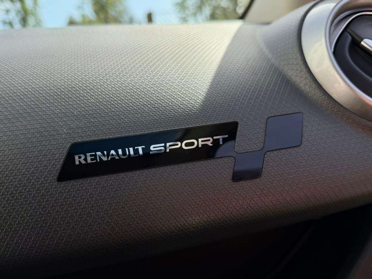 renault-clio-2016-gasolina-1197cc