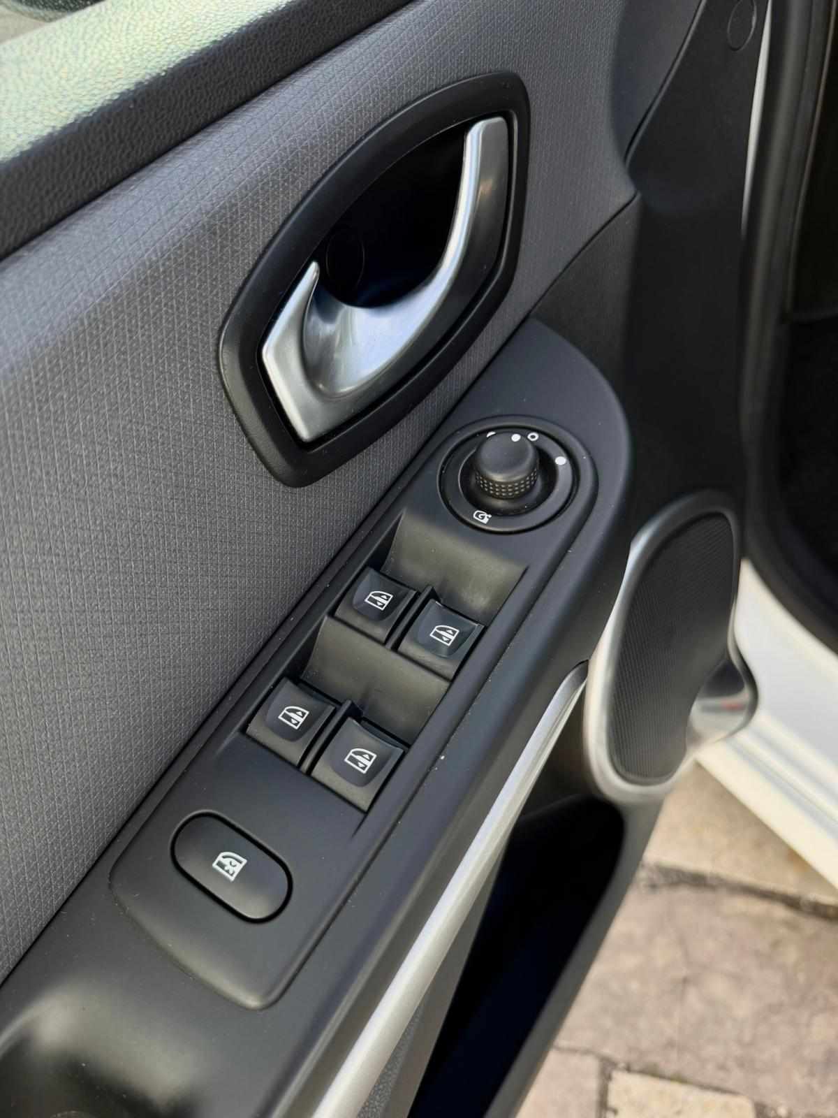 renault-clio-2016-gasolina-1197cc