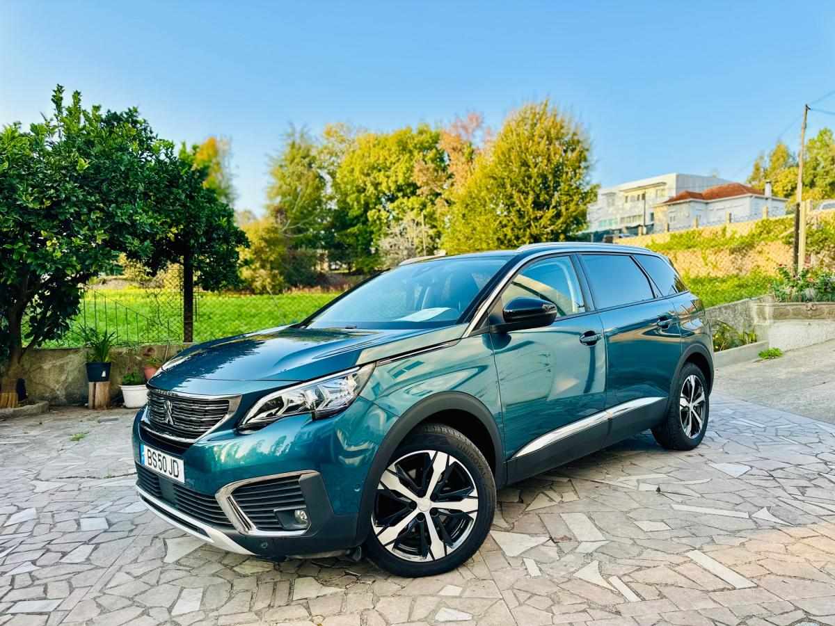 peugeot-5008-2017-gasolina-1199cc