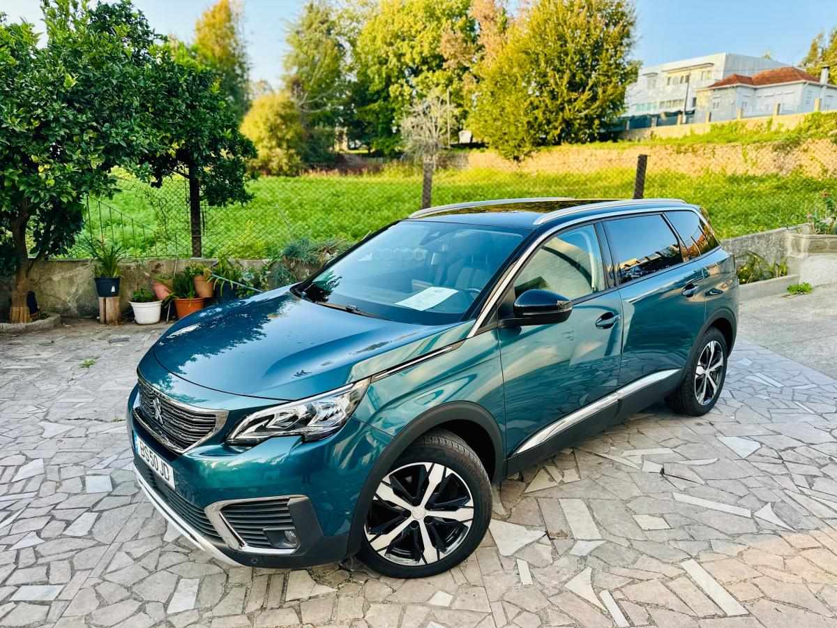 peugeot-5008-2017-gasolina-1199cc