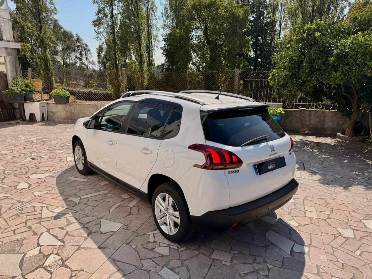 peugeot-2008-2016-gasolina-1199cc