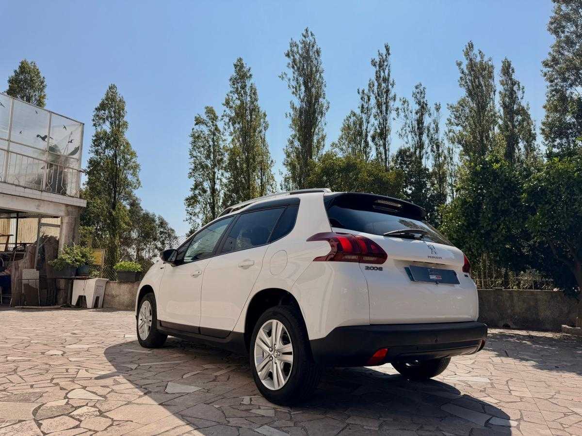 peugeot-2008-2016-gasolina-1199cc