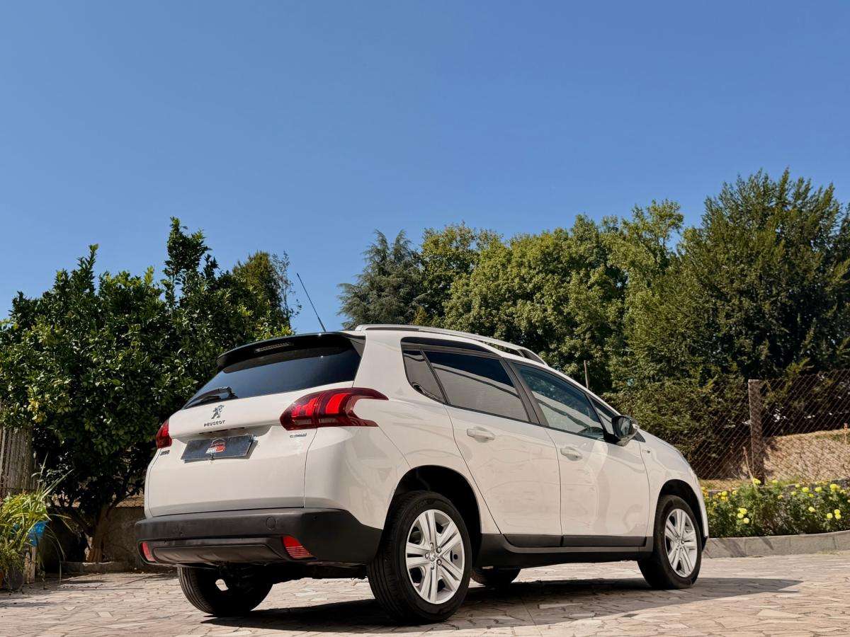 peugeot-2008-2016-gasolina-1199cc