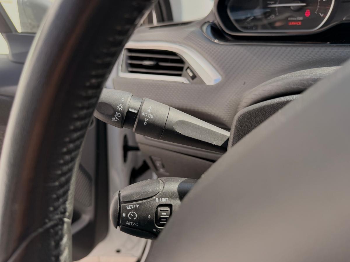 peugeot-2008-2016-gasolina-1199cc