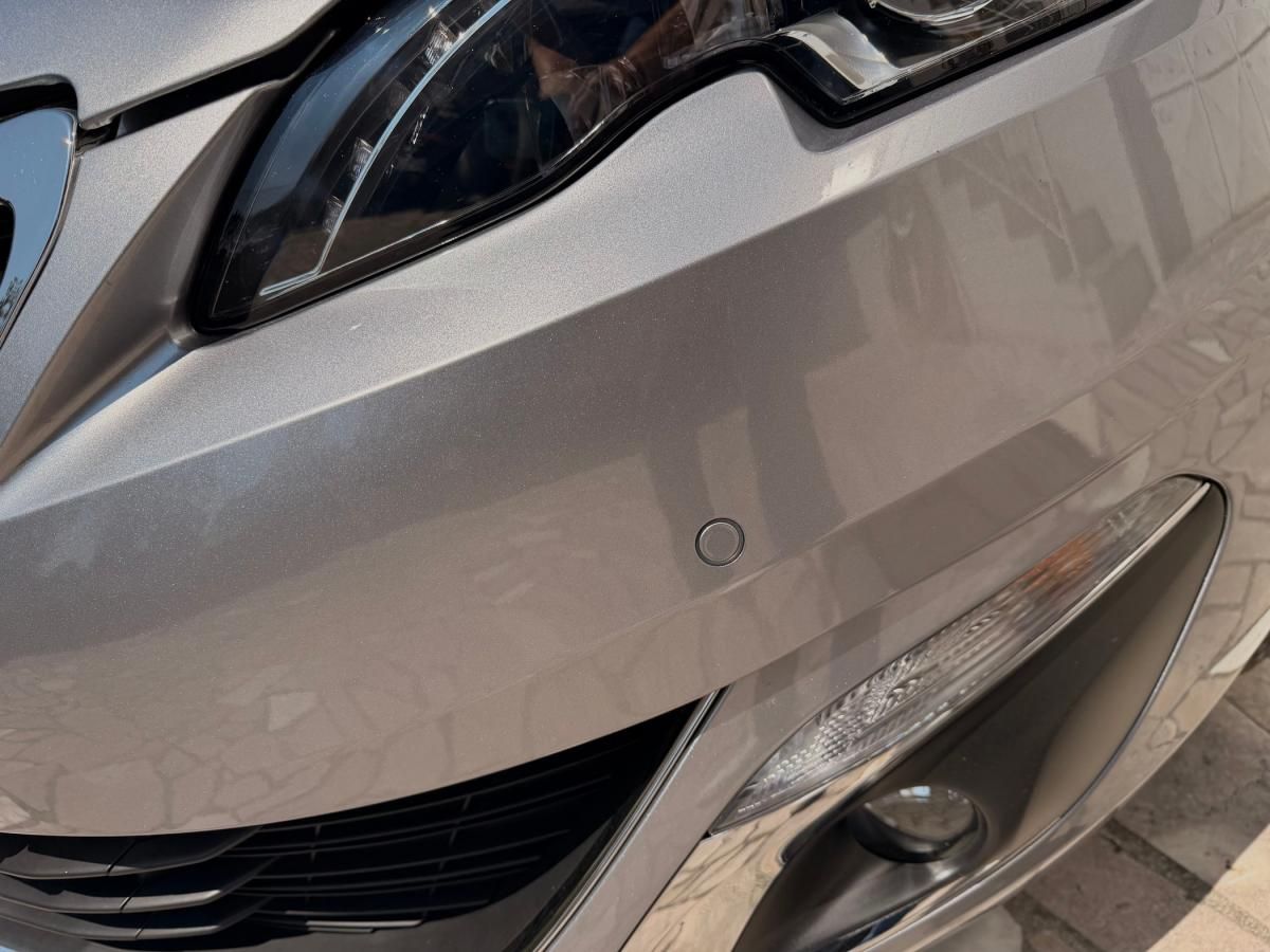 peugeot-308-sw-2015-gasolina-1199cc