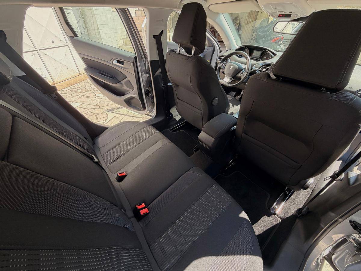 peugeot-308-sw-2015-gasolina-1199cc