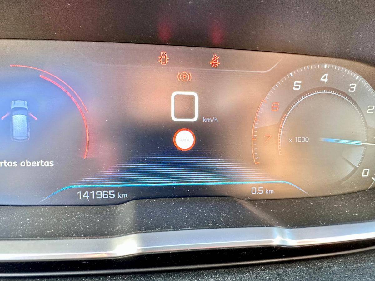 peugeot-108-2014-gasolina-1199cc