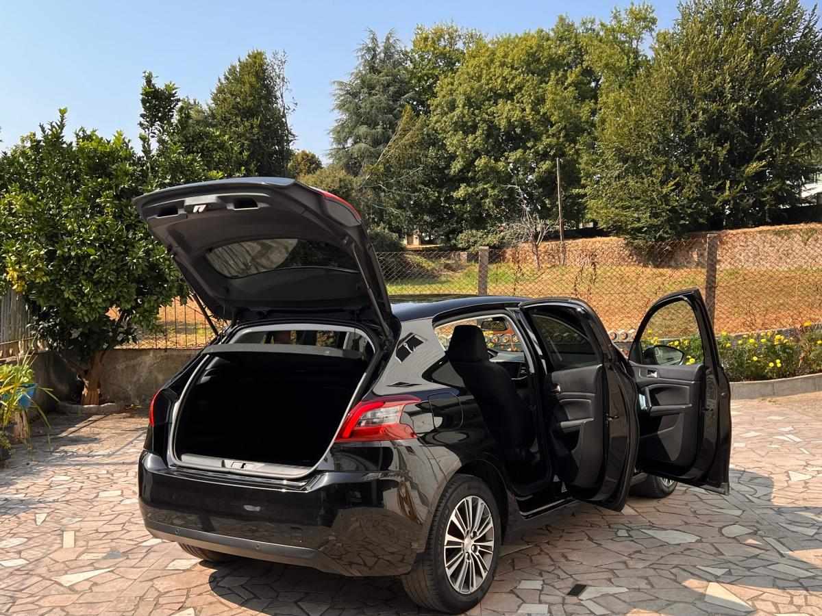 peugeot-308-2020-gasolina-1199cc