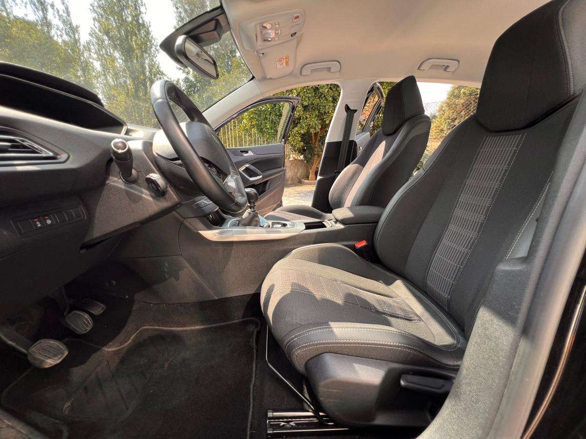 peugeot-308-2020-gasolina-1199cc
