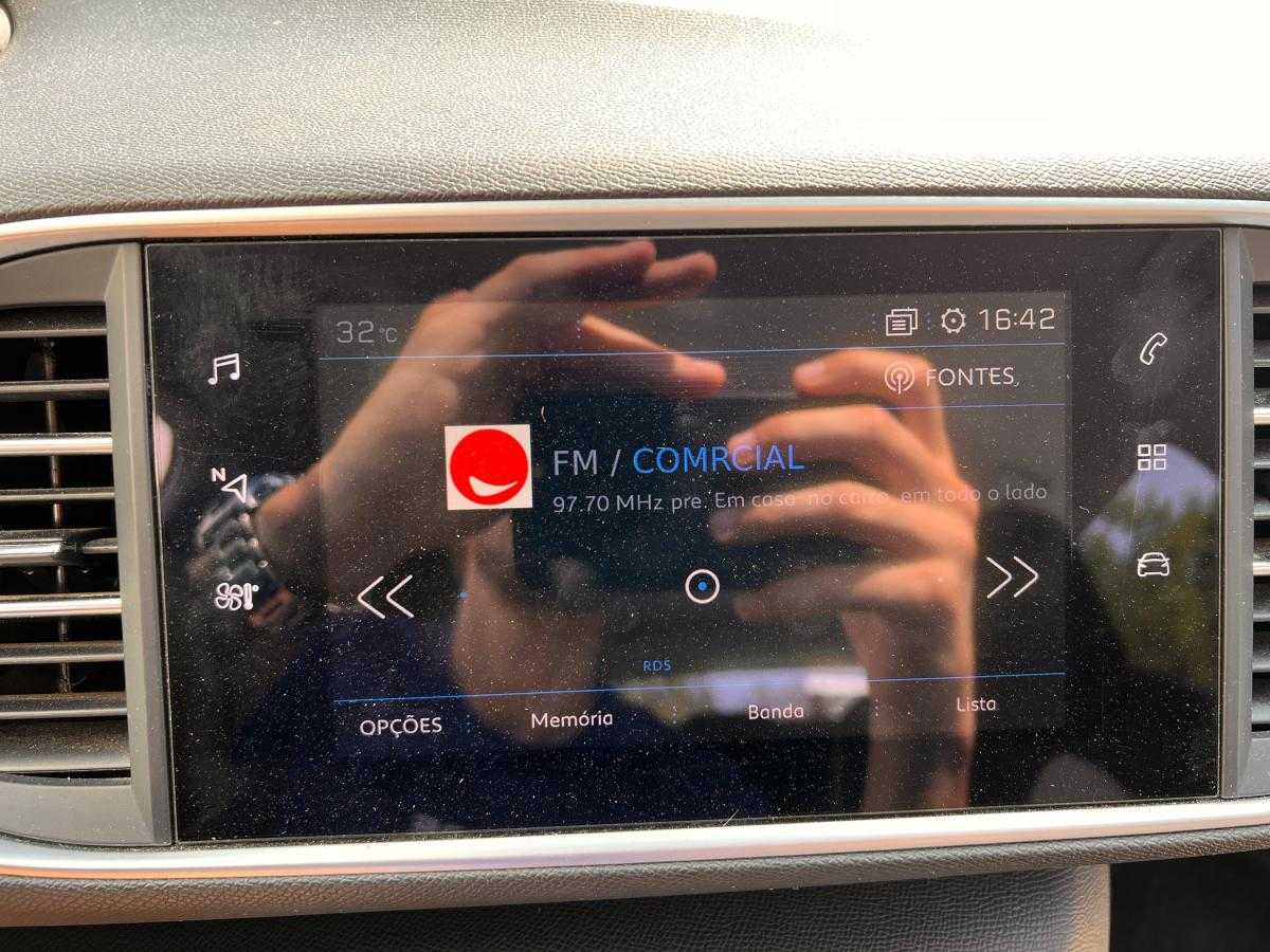 peugeot-308-2020-gasolina-1199cc