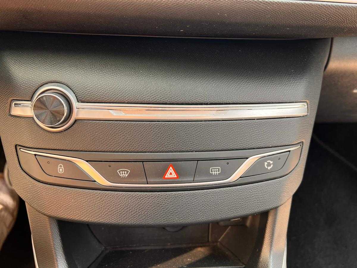 peugeot-308-2020-gasolina-1199cc