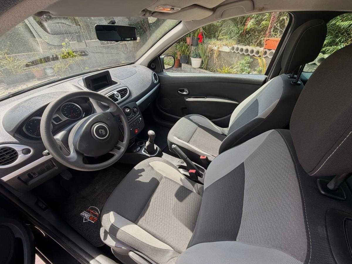 renault-clio-2010-gasolina-1149cc