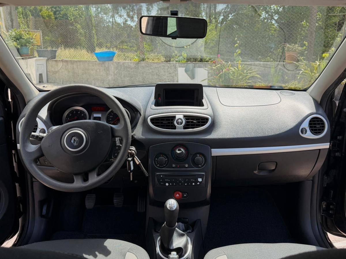 renault-clio-2010-gasolina-1149cc