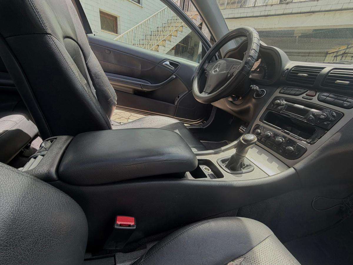 mercedes-benz-classe-c-2002-diesel-2148cc