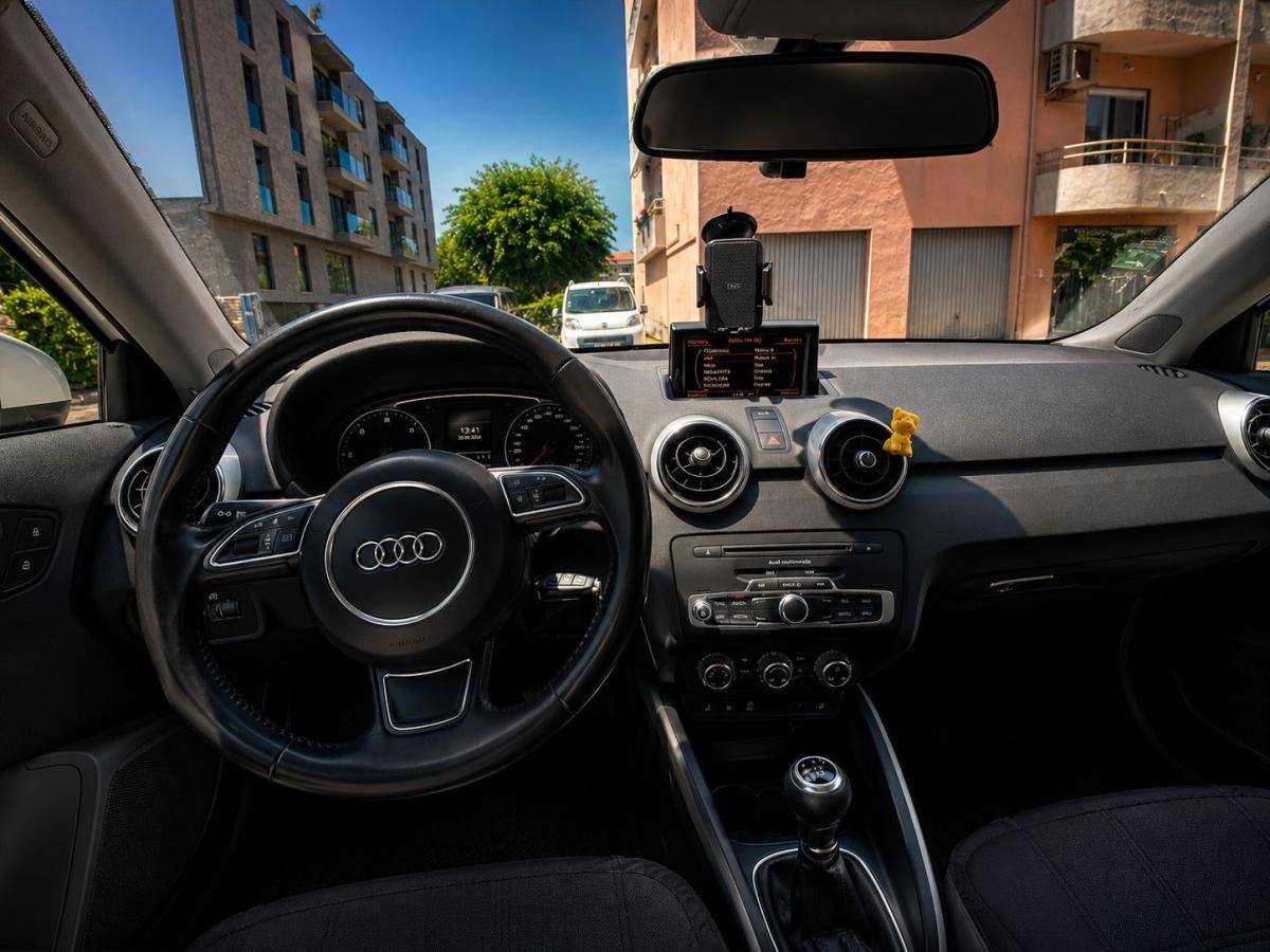 audi-a1-2011-diesel-1598cc