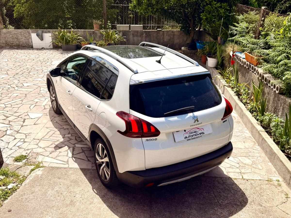 peugeot-2008-2016-gasolina-1199cc